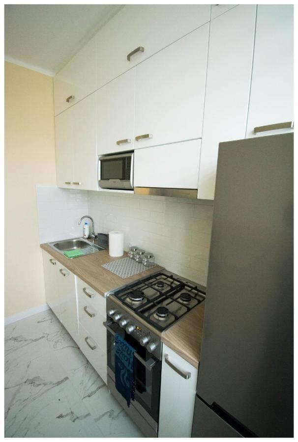 Color 24 Apartament III Стальова-Воля Екстер'єр фото